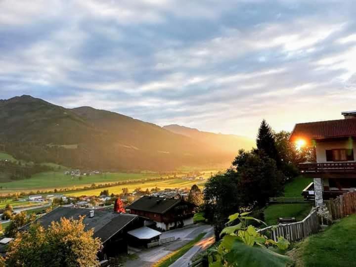 Panorama Ferienhaus Ematberg Mit Bergblick Und Sauna Niedernsill Esterno foto
